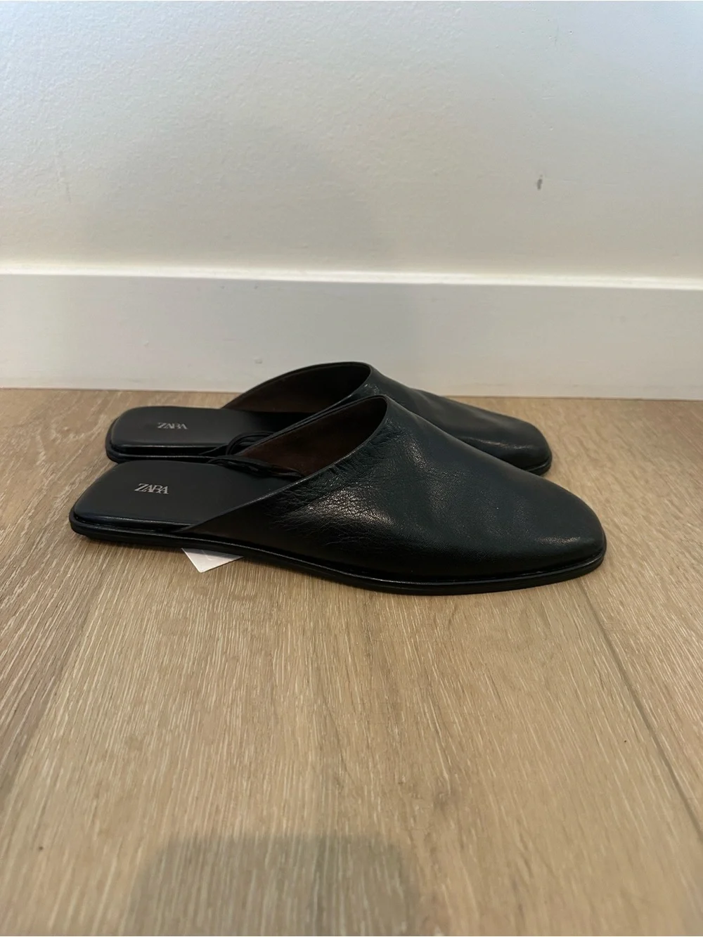 Zara Black Leather Mules - Picture 2 of 6